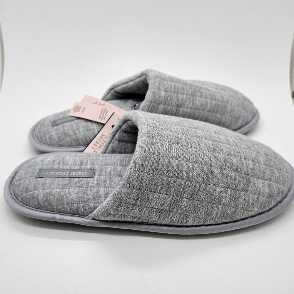 Victoria Secret Plush knit Grey Slippers/Slides